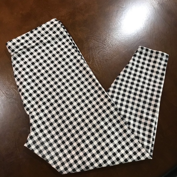 Forever 21 Pants - Plus Size Forever 21 Leggings Black White Check 3X